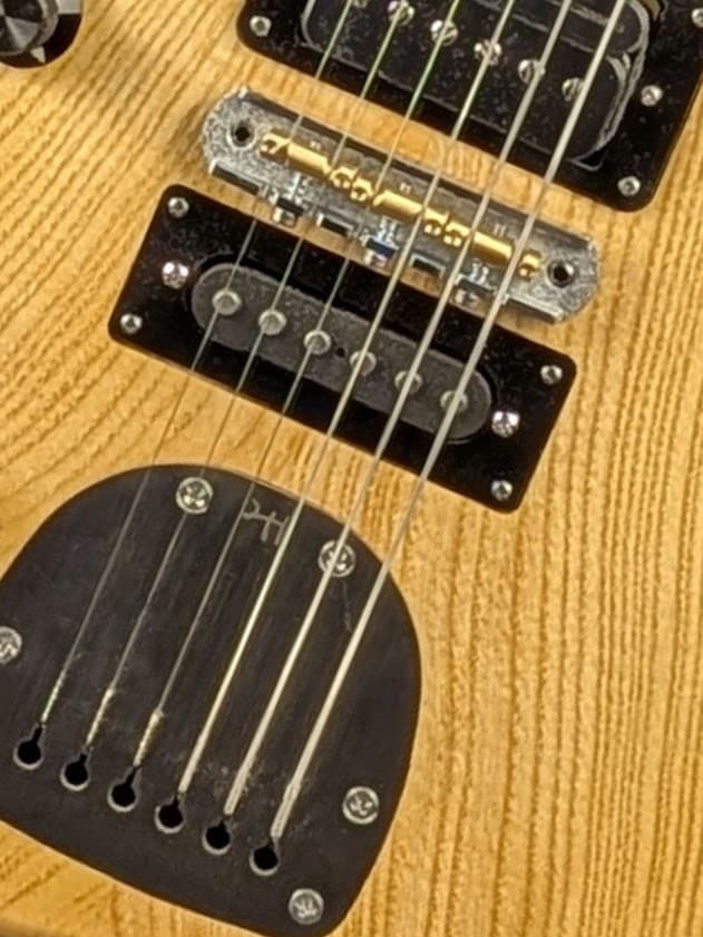 Behind the bridge pickup